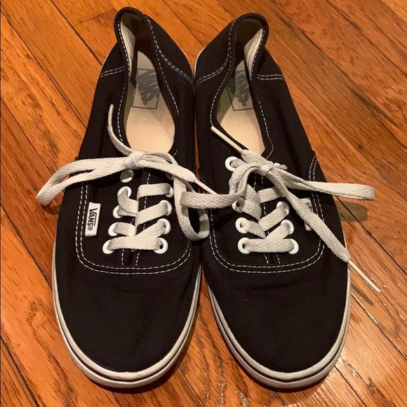 vans authentic lo pro discontinued